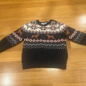 Old navy boys holiday sweater with dogs & trees size 3t.
